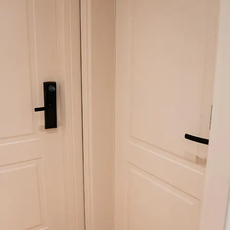 Apartment Ionian Blue 6 *