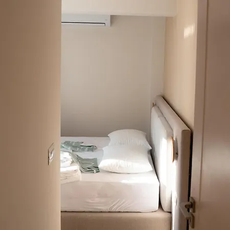 Ionian Blue 6 * Himarë