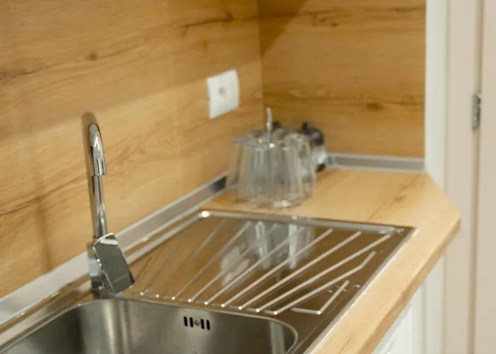 Ionian Blue 6 Daire *